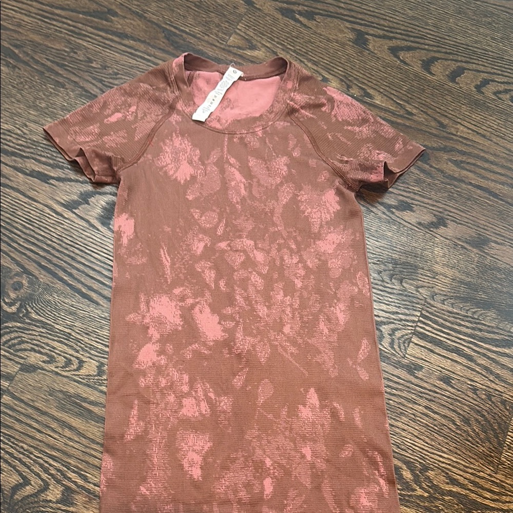 Lululemon Athletica Pink and Brown Top